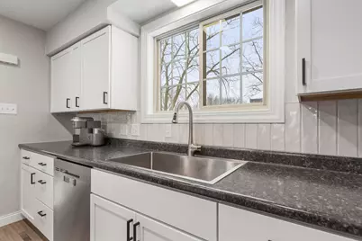 706 Madison Street, Monticello, IL 61856 - Photo 11