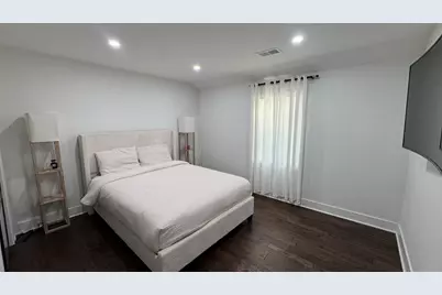 1739 N 24th Avenue, Melrose Park, IL 60160 - Photo 19