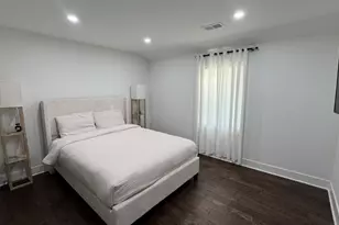 1739 N 24th Ave, Melrose Park, IL 60160 - Photo 19