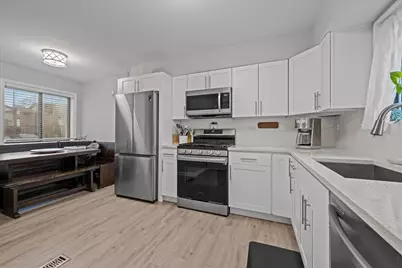 7315 Winthrop Way #16, Downers Grove, IL 60516 - Photo 9