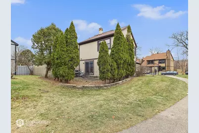 236 Shadowbend Drive, Wheeling, IL 60090 - Photo 33