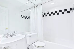 236 Shadow Bend Dr, Wheeling, IL 60090 - Photo 19