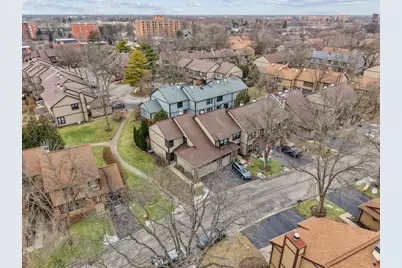 236 Shadowbend Drive, Wheeling, IL 60090 - Photo 37