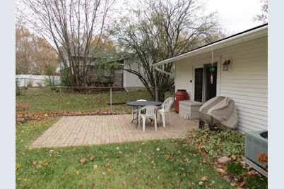 6829 Roberts Drive, Woodridge, IL 60517 - Photo 29
