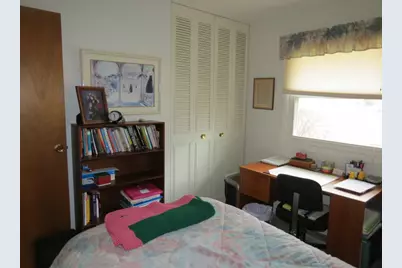 6829 Roberts Drive, Woodridge, IL 60517 - Photo 23