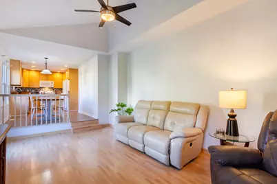 1734 Somerfield Lane, Crystal Lake, IL 60014 - Photo 13