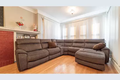 10613 S Avenue F, Chicago, IL 60617 - Photo 5