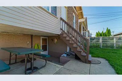 10613 S Avenue F, Chicago, IL 60617 - Photo 29