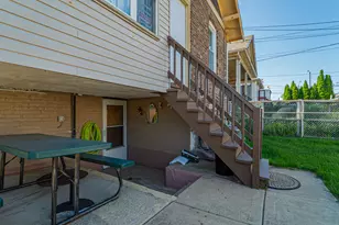 10613 S Ave F, Chicago, IL 60617 - Photo 29