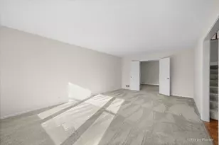 964 Woodbridge Dr, Cary, IL 60013 - Photo 7