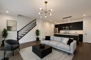 2246 Barbera Dr, Oswego, IL 60543 - Photo 3