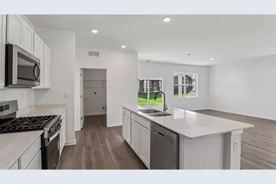 819 Mesa Lane, Pingree Grove, IL 60140 - Photo 17