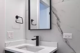 4246 N Kimball Ave, Chicago, IL 60618 - Photo 13