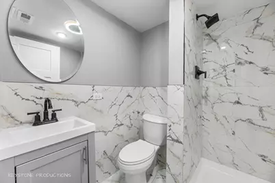 8640 S Blackstone Avenue, Chicago, IL 60619 - Photo 15