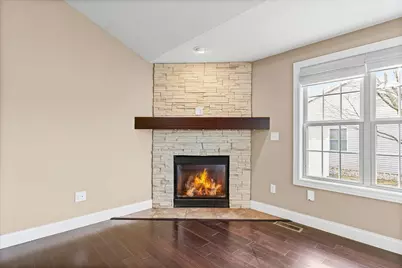 2521 Pembrook Point, Champaign, IL 61821 - Photo 9