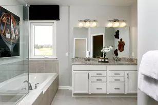 216 Mountain Interval Rd, Schaumburg, IL 60193 - Photo 9