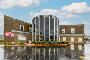 [Address not provided], Waukegan, IL 60085 - Photo 1