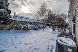 4055 Blackstone Dr, Aurora, IL 60504 - Photo 43