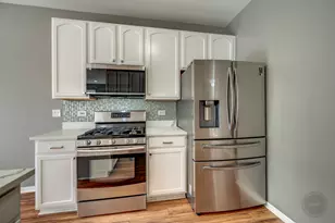 4055 Blackstone Dr, Aurora, IL 60504 - Photo 13