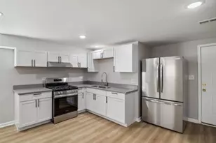 923 W 85th St, Chicago, IL 60620 - Photo 3