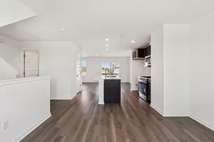 1447 Oakfield Ln, Pingree Grove, IL 60140 - Photo 5