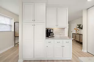 110 S Evergreen Ave, Arlington Heights, IL 60005 - Photo 13