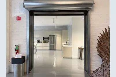 3921 N Elston Avenue, Chicago, IL 60618 - Photo 13