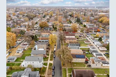 1333 Clinton Avenue, Berwyn, IL 60402 - Photo 23