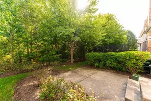 1227 Asbury Ct, Elgin, IL 60120 - Photo 23