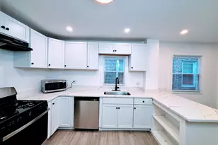 7511 S Damen Ave, Chicago, IL 60620 - Photo 5