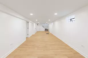 7511 S Damen Ave, Chicago, IL 60620 - Photo 17