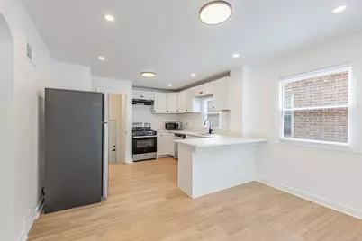 7511 S Damen Avenue, Chicago, IL 60620 - Photo 9