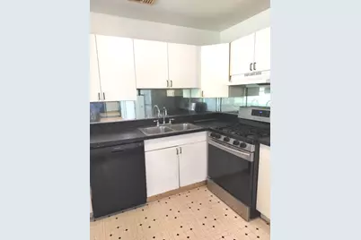 5B Kingery Quarter #107, Willowbrook, IL 60527 - Photo 9