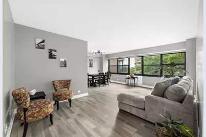 4200 N Marine Drive #602, Chicago, IL 60613 - Photo 3