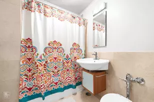 4200 N Marine Dr, Chicago, IL 60613 - Photo 11