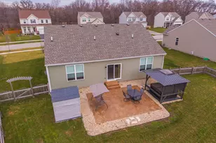 8505 White Oaks Ct, Wonder Lake, IL 60097 - Photo 35