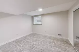 6318 S Greenwood Ave, Chicago, IL 60637 - Photo 27