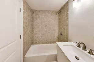 6318 S Greenwood Ave, Chicago, IL 60637 - Photo 29