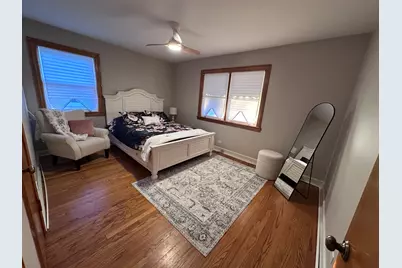 9221 S Avers Avenue, Evergreen Park, IL 60805 - Photo 13