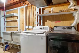 713 Lois Pl, Joliet, IL 60435 - Photo 15