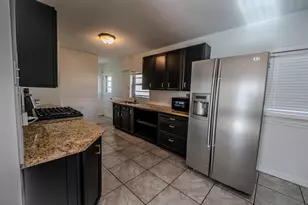 9810 Menard Ave, Oak Lawn, IL 60453 - Photo 7