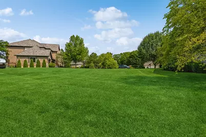 21855 W Murfield Court, Mundelein, IL 60060 - Photo 1