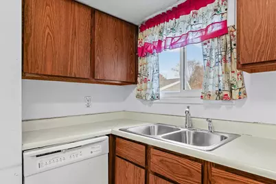 1928 Blackthorn Drive #1, Champaign, IL 61821 - Photo 13