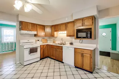 1046 Martingale Drive, Bartlett, IL 60103 - Photo 9