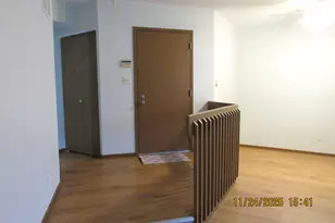 1735 Chesapeake Ln, Schaumburg, IL 60193 - Photo 3