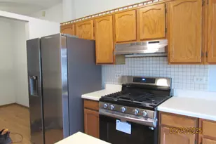 1735 Chesapeake Ln, Schaumburg, IL 60193 - Photo 7