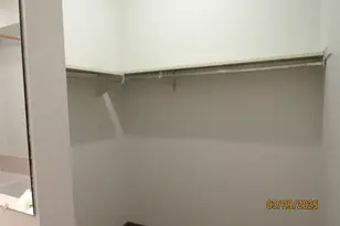 1735 Chesapeake Ln, Schaumburg, IL 60193 - Photo 21