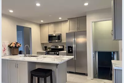 1411 Anthony Road, Wheeling, IL 60090 - Photo 17