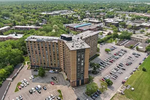 1 Renaissance Pl, Palatine, IL 60067 - Photo 27