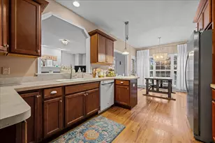 710 N Van Buren St, Batavia, IL 60510 - Photo 9